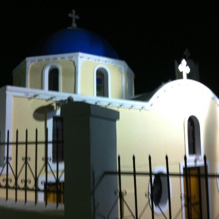 Nectarios Villa - Studios & Suites Adults Only Fira  Bagian luar foto