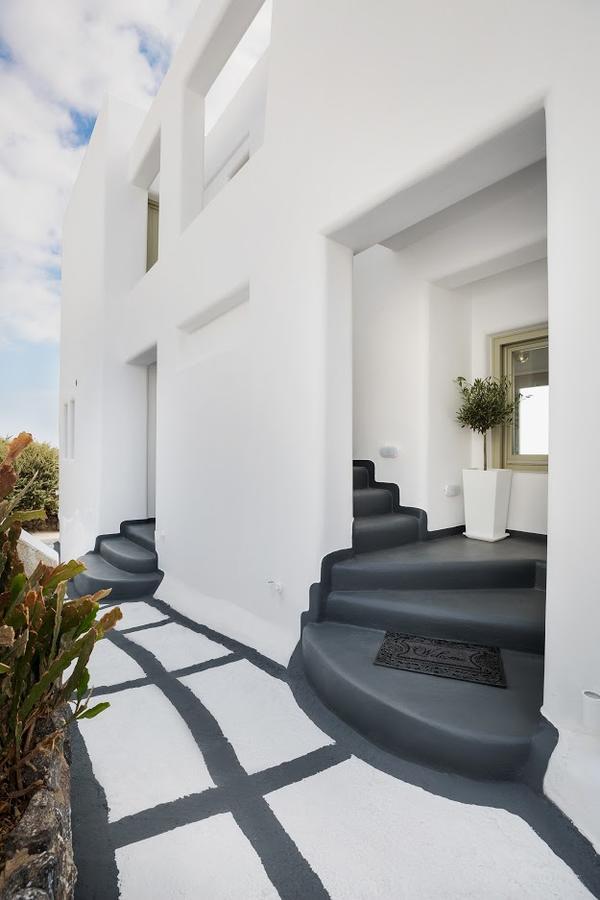 Nectarios Villa - Studios & Suites Adults Only Fira  Bagian luar foto