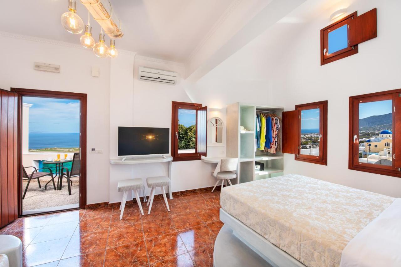 Nectarios Villa - Studios & Suites Adults Only Fira  Bagian luar foto