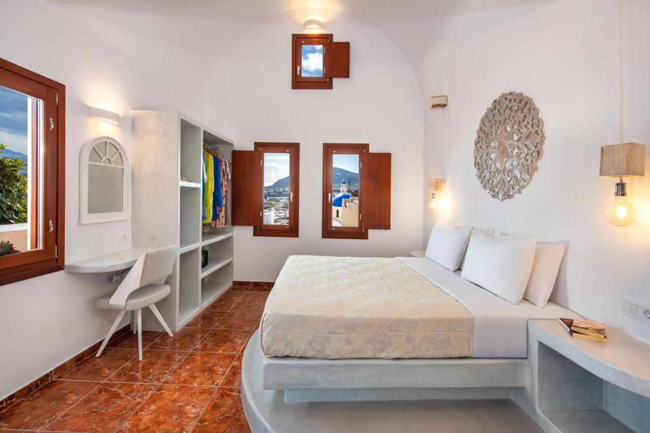 Nectarios Villa - Studios & Suites Adults Only Fira  Bagian luar foto